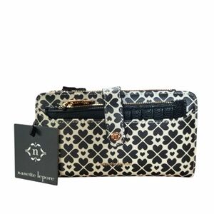 NANETTE LEPORE Geo Heart Black and White Card Wallet w/ Card Holder